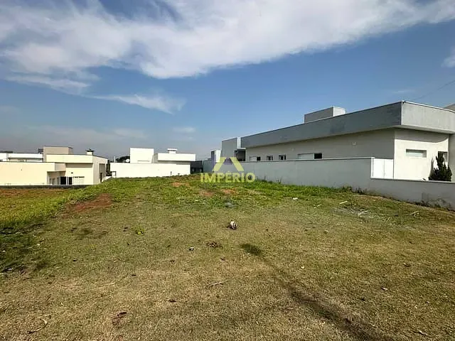 Terreno com 326m², à venda, no bairro Residencial Lagos D'Icaraí em Salto