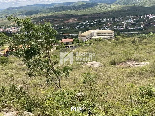 Terreno com 20000m², à venda, no bairro CRUZEIRO em Gravatá
