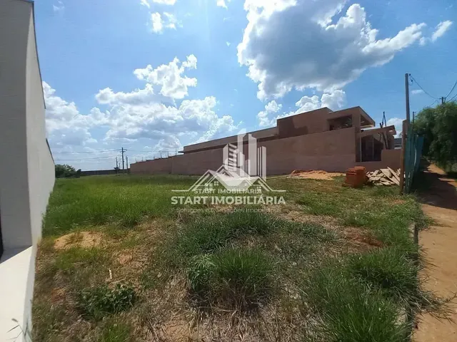 Terreno com 450m², à venda, no bairro Cidade Jardim em Pederneiras