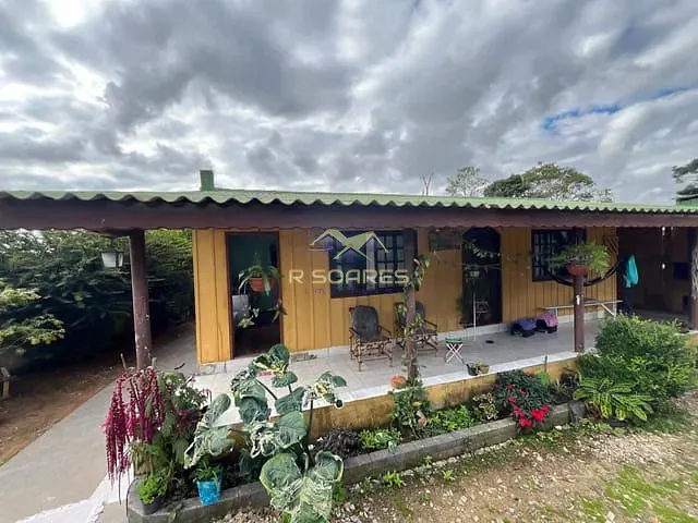 Terreno com 800m², à venda, no bairro Capinzal em Araucária