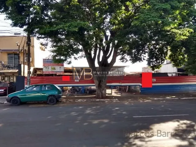Terreno com 318m², à venda, no bairro Operária em Londrina