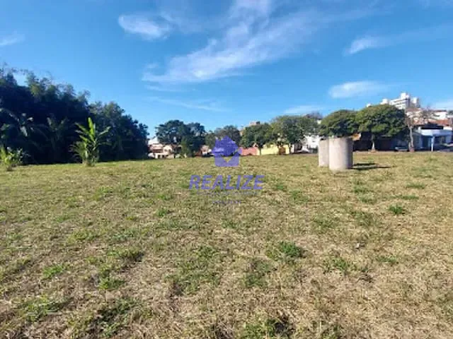 Terreno com 1m², à venda, no bairro Centro em Botucatu