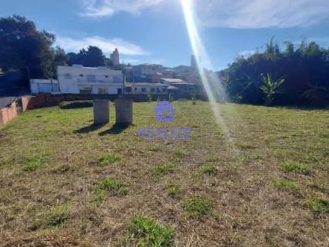 Terreno com 1m², à venda, no bairro Centro em Botucatu