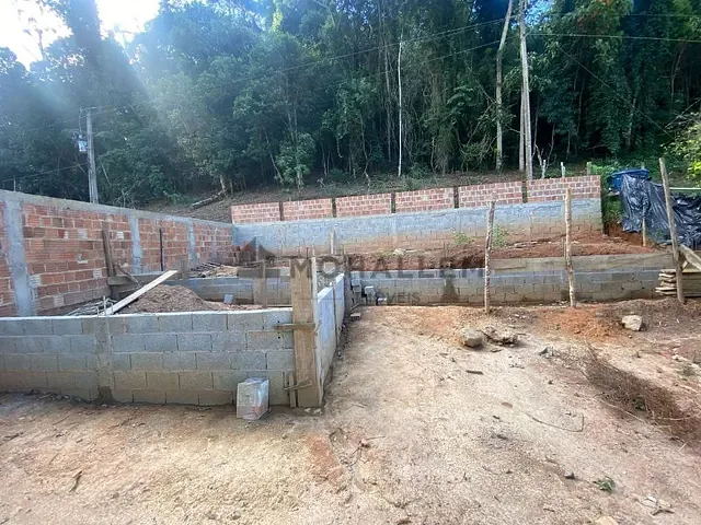 Terreno com 350m², à venda, no bairro São Pedro em Itajubá