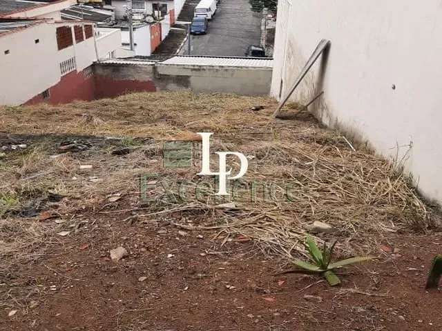 Terreno com 300m², à venda, no bairro Vila Lucinda em Santo André