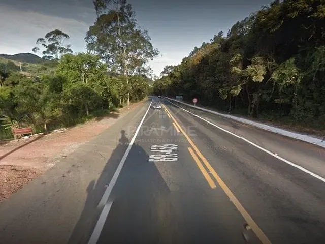 Terreno com 560m², à venda, no bairro CONDOMÍNIO RIBEIRO DOS MONTES em Caldas