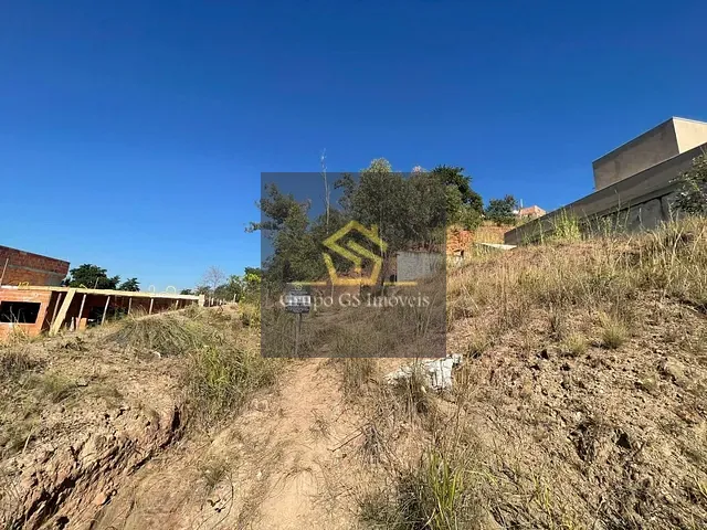 Terreno com 250m², à venda, no bairro Jardim Jurema em Valinhos