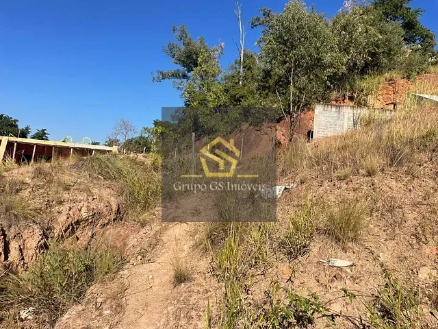 Terreno com 250m², à venda, no bairro Jardim Jurema em Valinhos