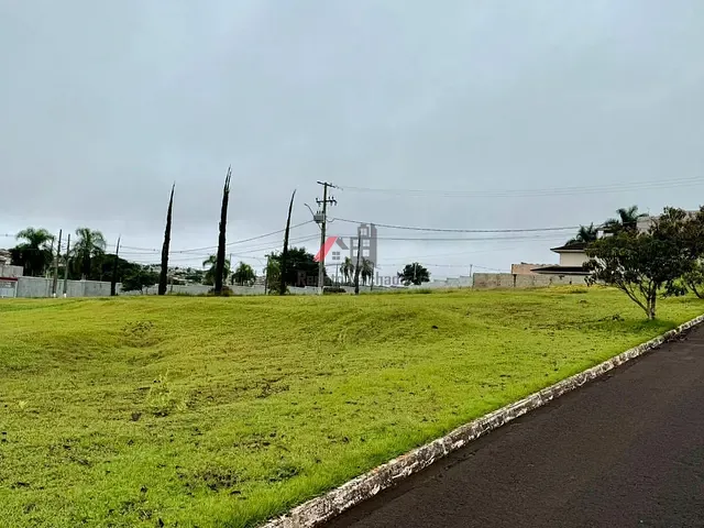 Terreno com 525m², à venda, no bairro Jardim Morumbi em Arapongas
