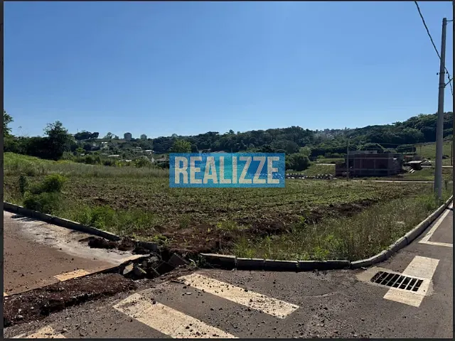 Terreno com 300m², à venda, no bairro Romani em Marau