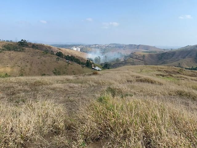Terreno com 9000m², à venda, no bairro Granjas Guarujá em Juiz de Fora