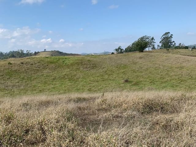 Terreno com 9000m², à venda, no bairro Granjas Guarujá em Juiz de Fora