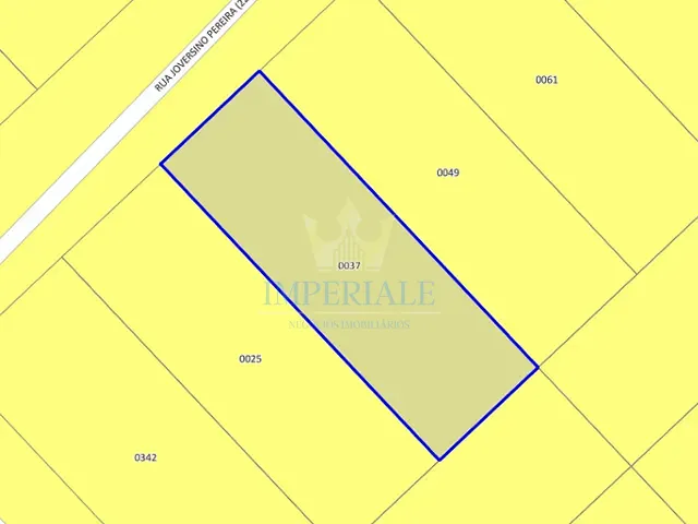 Terreno com 432m², à venda, no bairro Chapada em Ponta Grossa