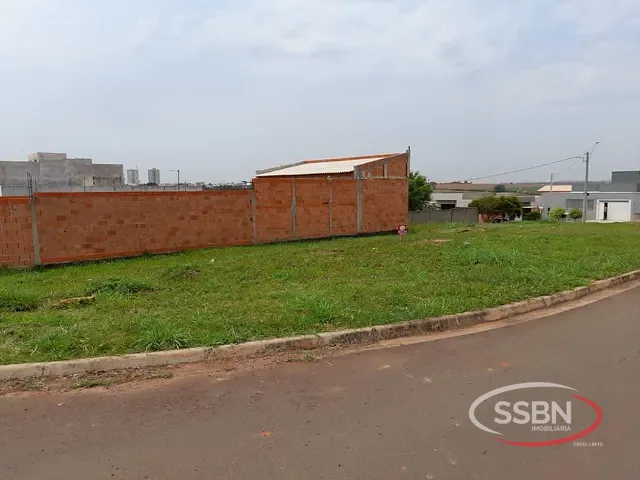Terreno com 300m², à venda, no bairro Jardim dos Lagos em Nova Odessa