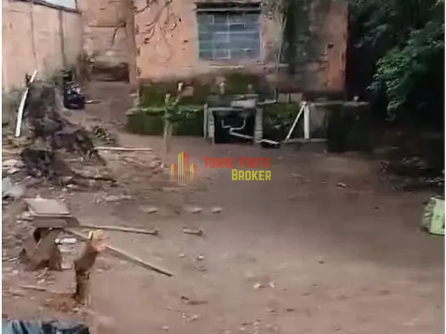 Terreno com 390m², à venda, no bairro Eymard em Belo Horizonte