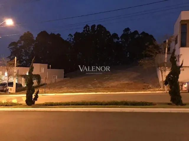 Terreno com 1000m², à venda, no bairro Colinas de Inhandjara em Itupeva