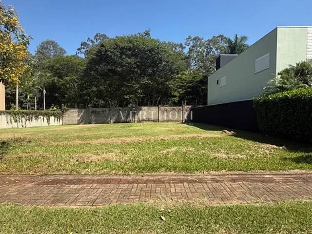 Terreno com 364m², à venda, no bairro Vivendas do Arvoredo em Londrina