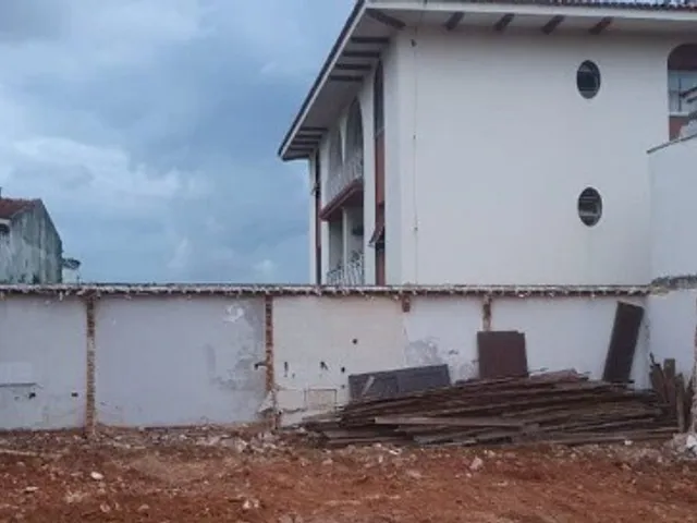 Terreno com 302m², à venda, no bairro Jardim Bela Vista em Santo André