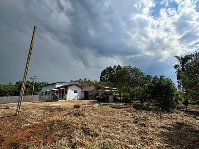 Terreno com 1000m², à venda, no bairro Barreiro em Extrema
