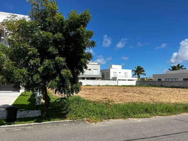 Terreno com 475m², à venda, no bairro Alphaville em Barra dos Coqueiros