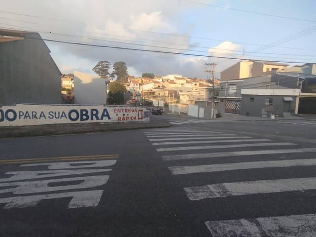 Terreno com 383m², à venda, no bairro Jardim Rina em Santo André