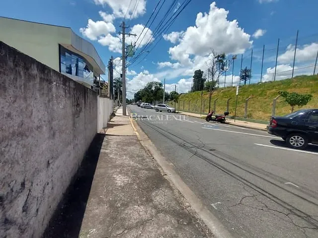 Terreno com 300m², à venda, no bairro Vila Nova Valinhos em Valinhos