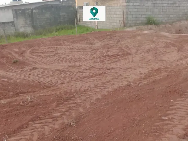 Terreno com 320m², à venda, no bairro Maracanã em Jarinu