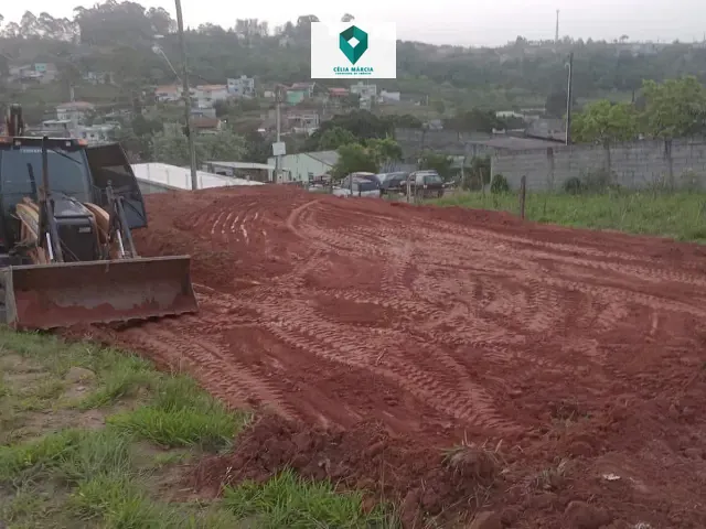 Terreno com 320m², à venda, no bairro Maracanã em Jarinu