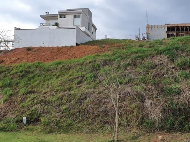 Terreno com 324m², à venda, no bairro Mogi Moderno em Mogi das Cruzes