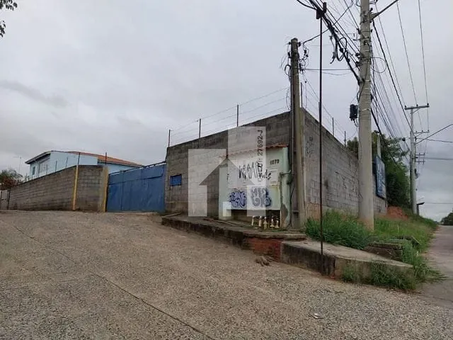 Terreno com 619m², à venda, no bairro Poste em Jundiaí