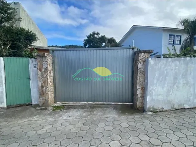Terreno com 492m², à venda, no bairro Morro das Pedras em Florianópolis