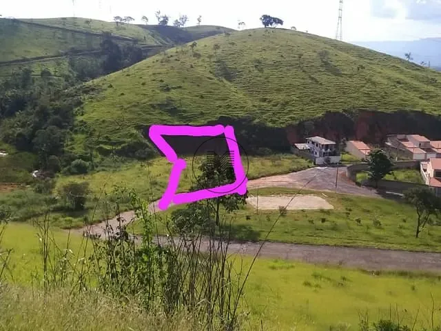 Terreno com 1230m², à venda, no bairro Residencial Santa Bárbara em Guaratinguetá