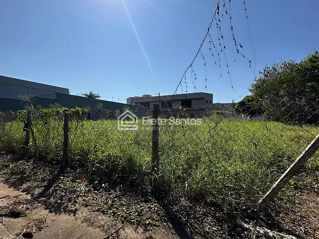 Terreno com 381m², à venda, no bairro Recanto em Americana