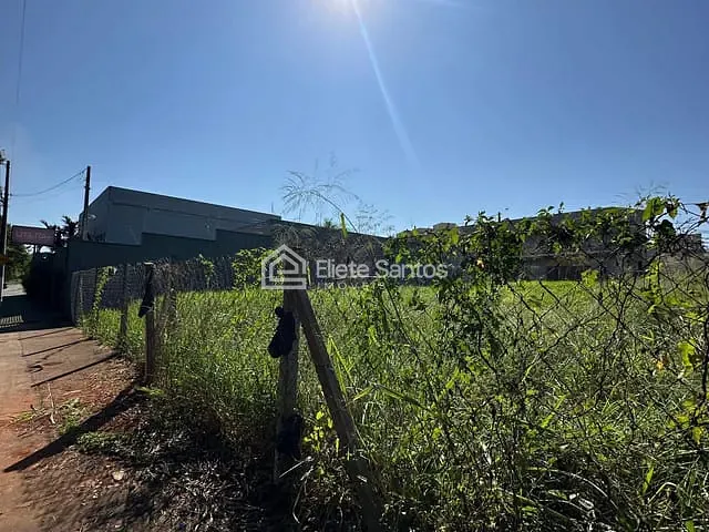 Terreno com 381m², à venda, no bairro Recanto em Americana