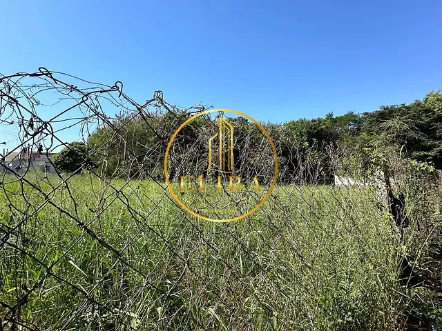 Terreno com 381m², à venda, no bairro Recanto em Americana