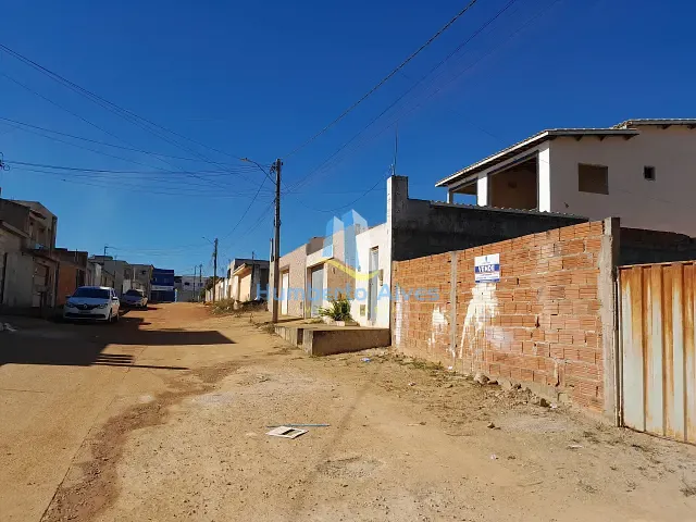 Terreno com 200m², à venda, no bairro Felícia em Vitória da Conquista