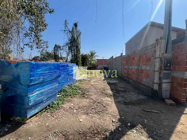 Terreno com 150m², à venda, no bairro Balneário dos Golfinhos em Caraguatatuba
