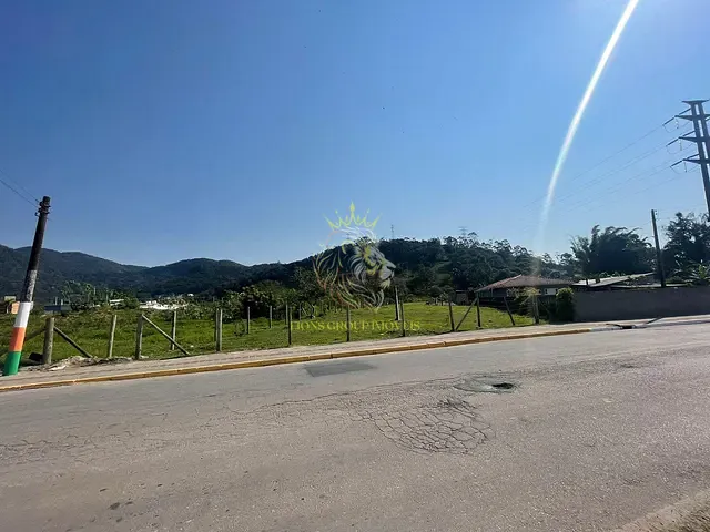 Terreno com 4840m², à venda, no bairro Centro em Camboriú