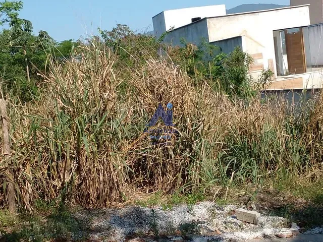 Terreno com 180m², à venda, no bairro Guaratiba em Rio de Janeiro