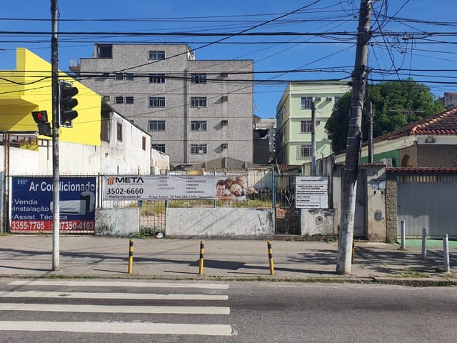 Terreno com 480m², à venda, no bairro Vila Valqueire em Rio de Janeiro