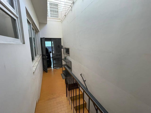 Casa com 1100m² 4 quartos e 2 banheiros, à venda, no bairro CENTRO em CATAGUASES