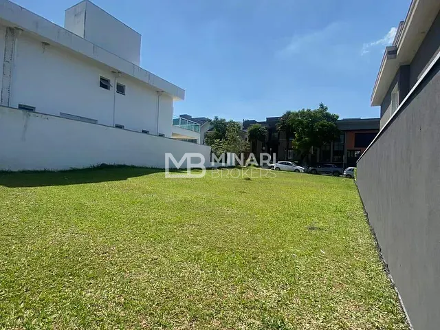 Terreno com 420m², à venda, no bairro Tamboré em Santana de Parnaíba