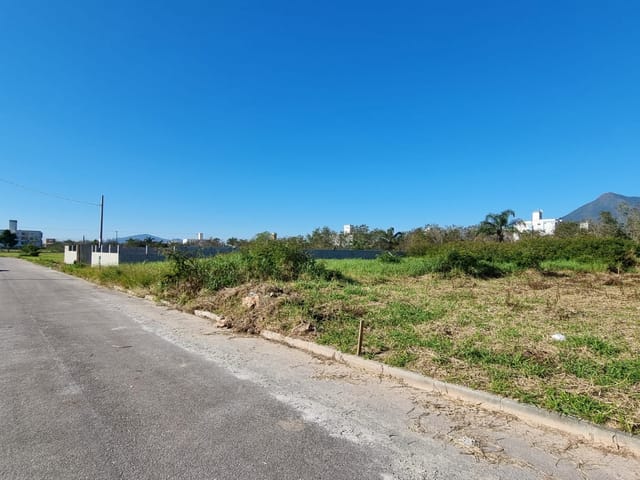 Terreno com 444m², à venda, no bairro Nova Palhoça em Palhoça