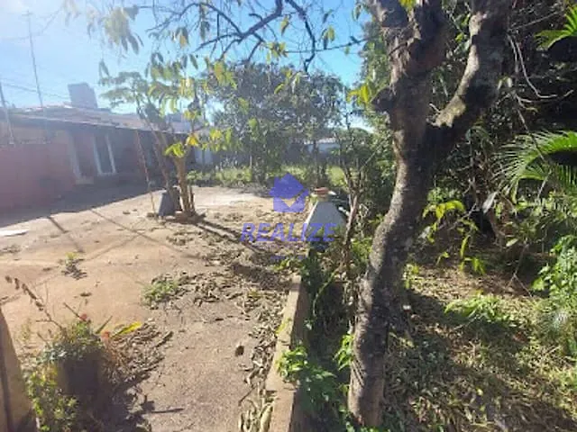 Terreno com 3m², à venda, no bairro Centro em Botucatu