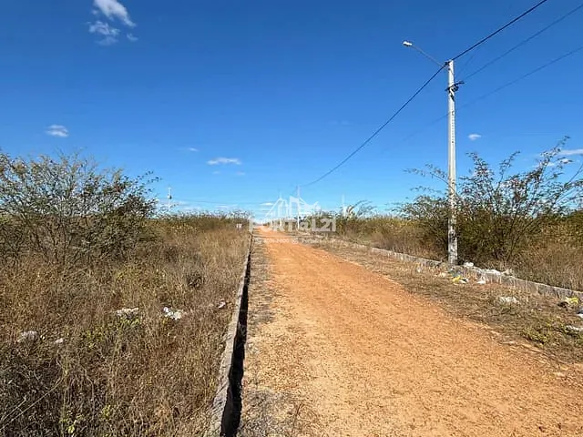 Terreno com 144m², à venda, no bairro Cohab São Francisco em Petrolina