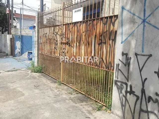 Terreno com 430m², para alugar, no bairro Alto da Lapa em São Paulo