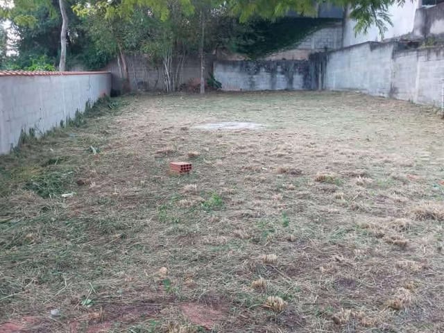 Terreno com 360m², à venda, no bairro Novo Rio das Ostras em Rio das Ostras