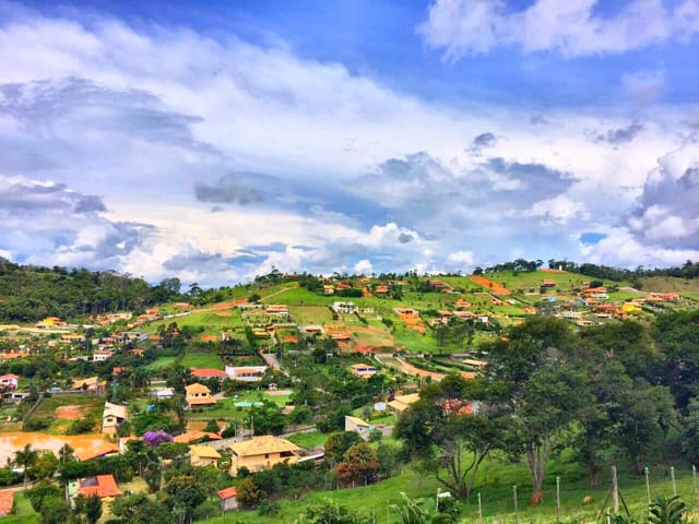 Terreno com 1600m², à venda, no bairro Terras do Comendador em Juiz de Fora