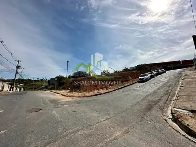Terreno com 360m², à venda, no bairro Arvoredo II em Contagem