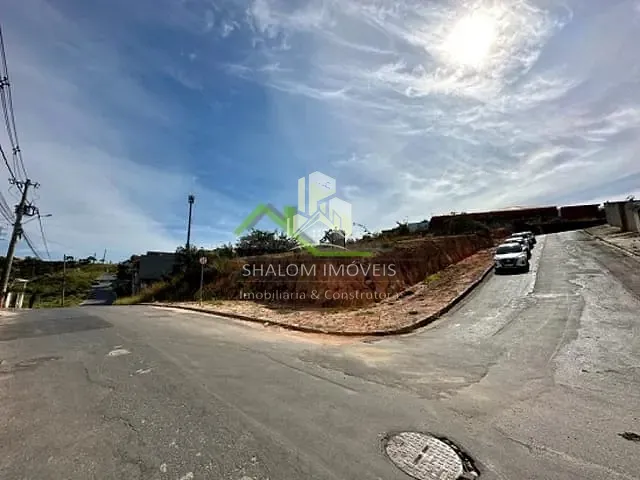 Terreno com 360m², à venda, no bairro Arvoredo II em Contagem